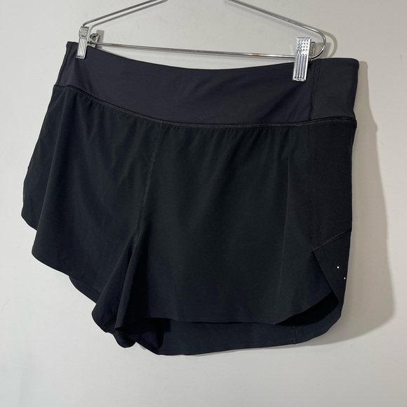 Athleta Run With It 3.5" Short in Black Lined XL Gym Train Activewear 530651 - Picture 6 of 13